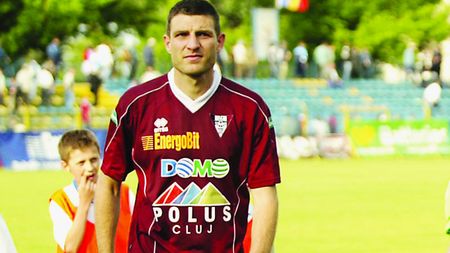 CFR 2003** "Ne spălam singuri treningurile!"