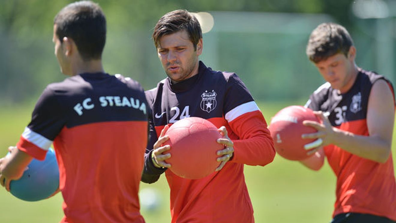 INTERVIU cu Rusescu:** "Nu mă încântă să joc un meci de vacanță cu BarÃ§a, eu vreau să-i întâlnim într-o partidă oficială!" Ce spune despre noul staff