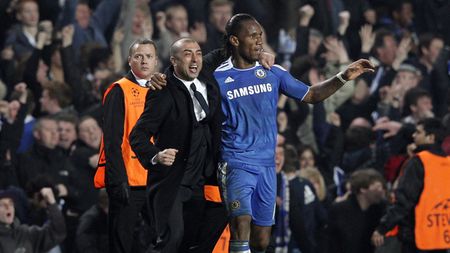 Cum a ajuns Chelsea la trei victorii consecutive!** Di Matteo: "Știu care era problema echipei! Eu nu fac nimic, doar port costumul lui AVB și dansez la goluri"