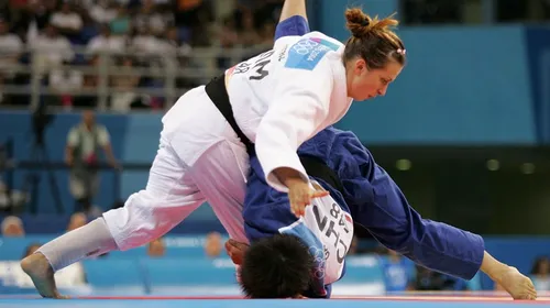 AUR OLIMPIC la judo! Alina Dumitru – Campioană Olimpică