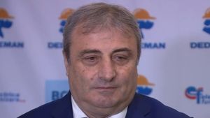 Stoichiță intră prin alunecare! Ce spune directorul tehnic al FRF după ce CSA Steaua a ratat promovarea în Liga 3: "Pe cine să pună în locul vulturului? Pe Talpan?" :) 
