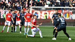 Nebunie după ce Dinamo a ajuns în play-off-ul din Liga 2! Jucătorii au căzut în genunchi, Burcă s-a uitat spre lojă: „Nu ne oprim aici!”