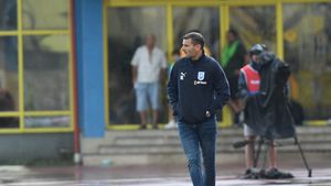 Laszlo Balint dă vina pe jucătorii Universității Craiova pentru situația proastă de la echipă. „Nu poți să iei gol din prima fază fixă dacă vrei să te bați la trofeu!”