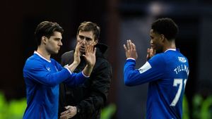 Ianis Hagi a fost lăsat din nou în afara lotului, deși abia revenise după accidentarea horror suferită anul trecut! Ce a declarat antrenorul lui Rangers