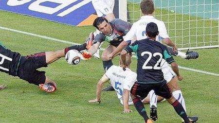 VIDEO** Campioana mondială, învinsă de Mexic! Lippi: "Nu e adevărata Italia"