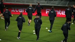 Lăcătuș s-a decis!** Aceasta este echipa cu care Steaua va juca la Craiova în prima etapă