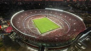 Se face stadionul de 100.000 de locuri cu 100.000.000 de euro! Au apărut planurile arenei care va uimi