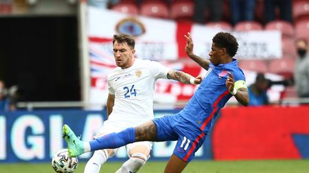 Deian Sorescu, la un pas să înscrie golul carierei! Pariul lui Mirel Rădoi, șansă imensă de a marca împotriva Angliei | VIDEO