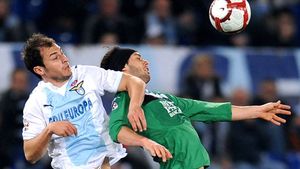 Ștefan Radu, încă 4 ani la Lazio?** "Mă simt bine aici, dar mai sunt mici detalii de pus la punct"