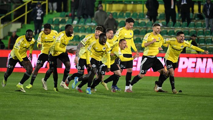 U Cluj se bazează pe ajutorul lui Dinamo, în lupta la titlu. „O echipă bună, bună”. Analogie între Bergodi și Chivu. „El are mai multe șanse”