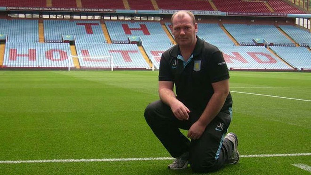 PSG, "transfer" mai puțin obișnuit: și-a luat cel mai tare grădinar din Premier League