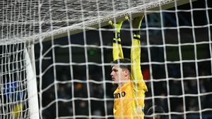 Ce se întâmplă cu Ștefan Târnovanu după ce FCSB a ajuns în play-out. „Nu mă interesează mendrele lui”