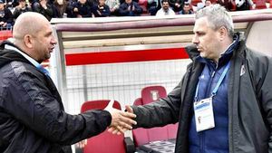 Șumudică nu uită și nu iartă: "Îmi pare rău de  Miriuță, dar fotbalul te pălmuiește. Când ne-a scos Genk zicea că e o echipă de locul 7 din Belgia. Astra i-a dat o palmă"