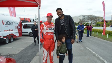 Mihai Leu merge la Cluj Napoca să îl susțină pe Benny: "Sunt convins că va avea succes și în box"