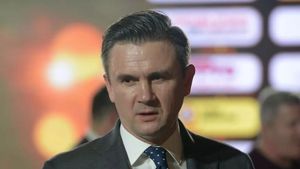 Cristi Balaj se teme de căldură la meciul FC U Craiova - CFR Cluj, programat de la ora 16:00: „Ar fi fost mai bine să se amâne meciul”