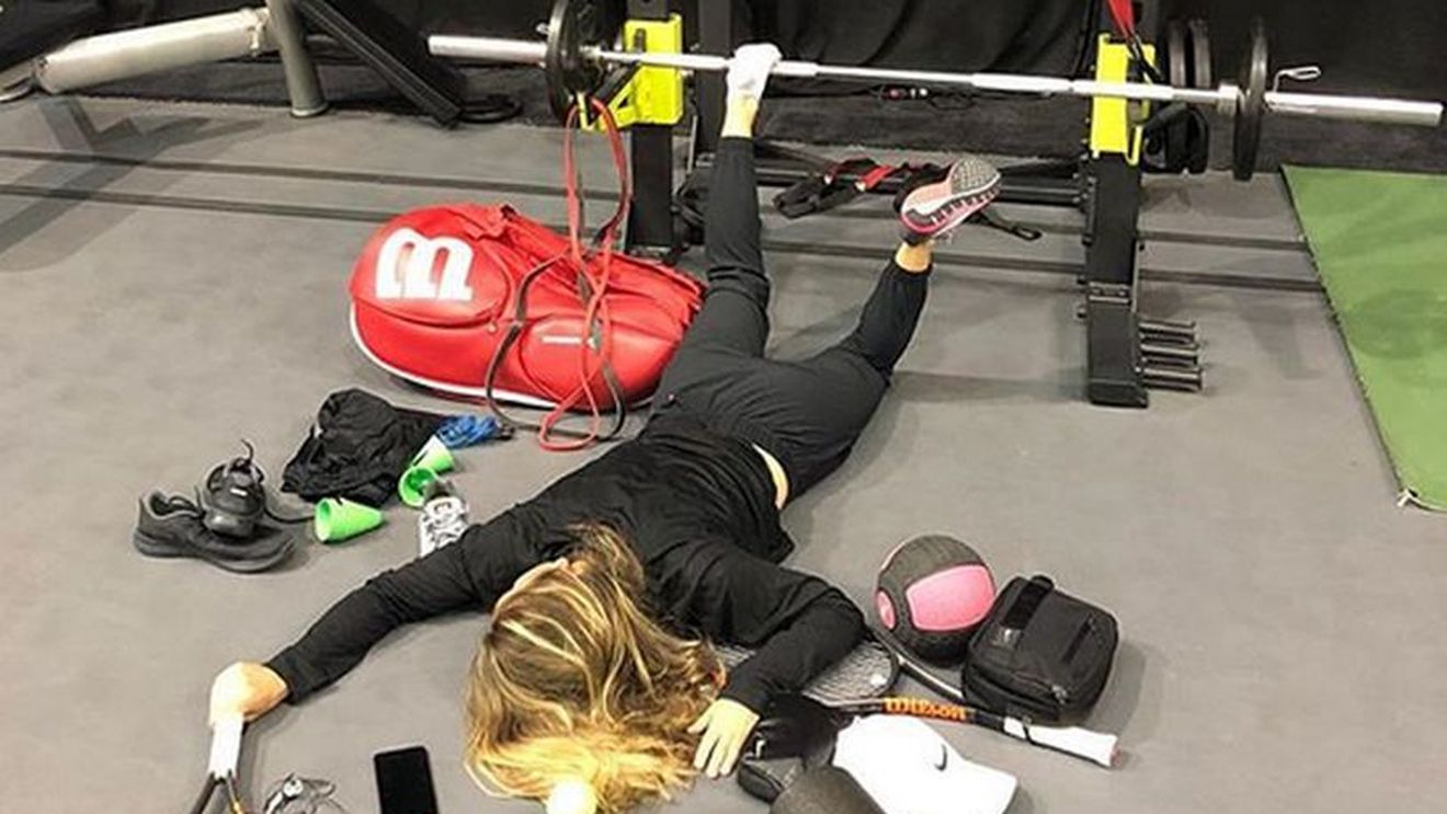 Halep, după patru meciuri în 48 de ore! A acceptat provocarea Svetlanei Kuznețova și a "pasat" mai departe. Cine sunt nominalizații Simonei | FOTO