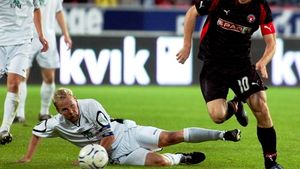 VIDEO CR 7 e mic copil pe lângă el! Ce gol a dat un "decar" adevărat