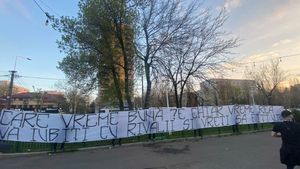 „Toate mesajele Peluzei Nord au fost interzise!”. Scandal înainte de Dinamo - FCSB. Gheorghe Mustață amenință: „La meciul următor nu vor intra nici ei!”