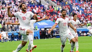 Când nu ai cu cine, dar ai noroc! Iran detonează prima "bombă" de la Cupa Mondială, 1-0 cu Maroc. Cronica victoriei cu #2 pentru asiatici la turneul final, obținută cu 125 de pase complete