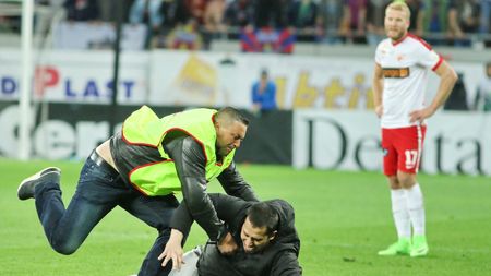 Oficialii dinamoviști au găsit scuza pentru incidentele de la derby-ul cu FCSB. Motivul pentru care fanii ar fi pătruns pe teren: "Știm de ce au făcut asta..."