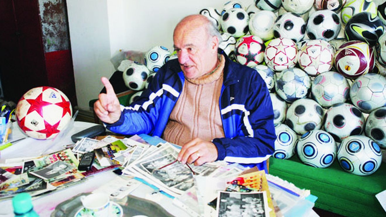 Profesorul campionilor!** El i-a descoperit pe Dănciulescu, Niculescu sau Luțu!