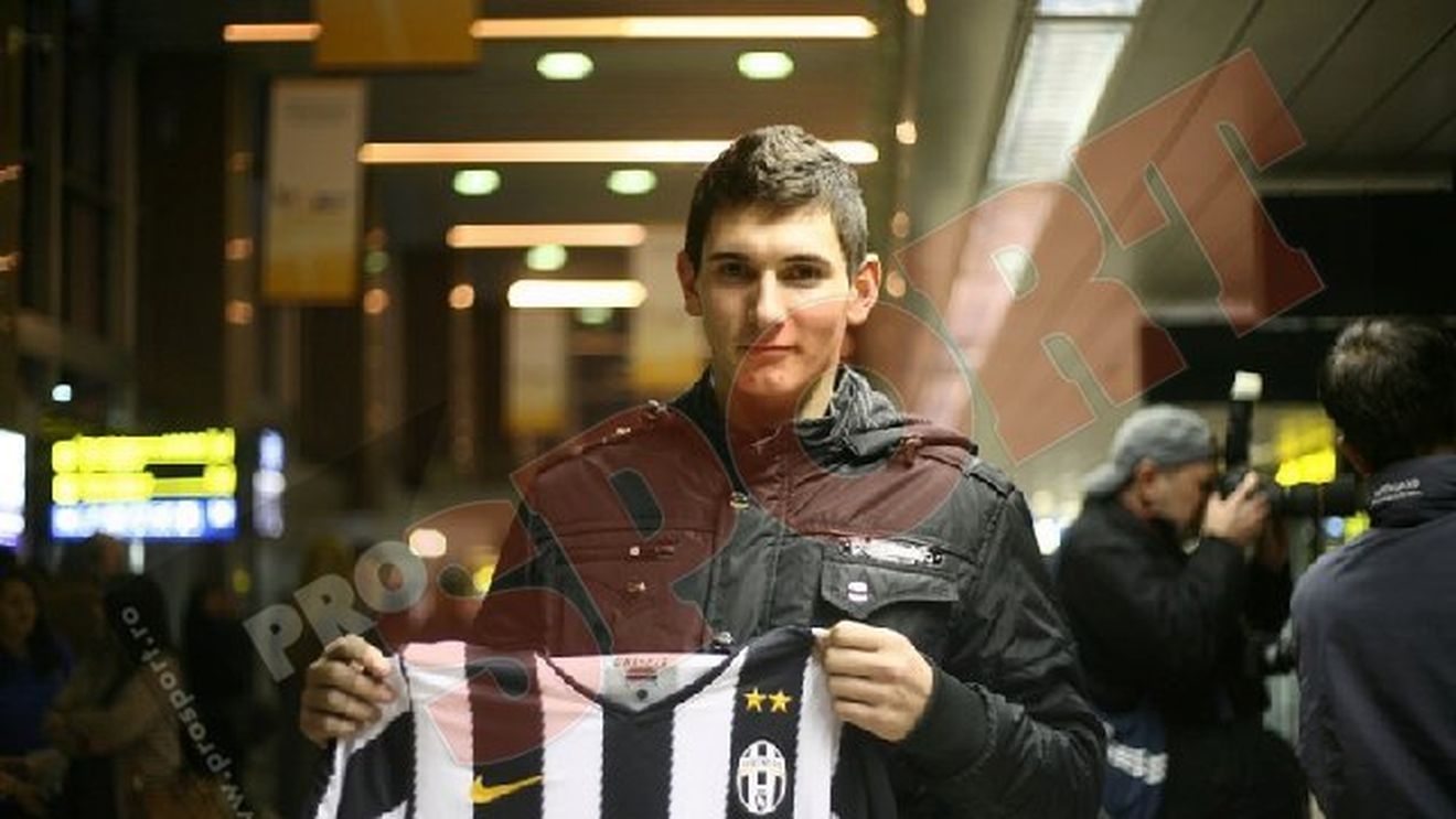 "Noul Buffon" a revenit în țară:** "În 3 ani voi ajunge titular la Juve!"