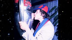 Meme, cadou otrăvit pentru Duckadam:** "Nu e normal să-l critice pe Tătărușanu, indiferent cine a fost"