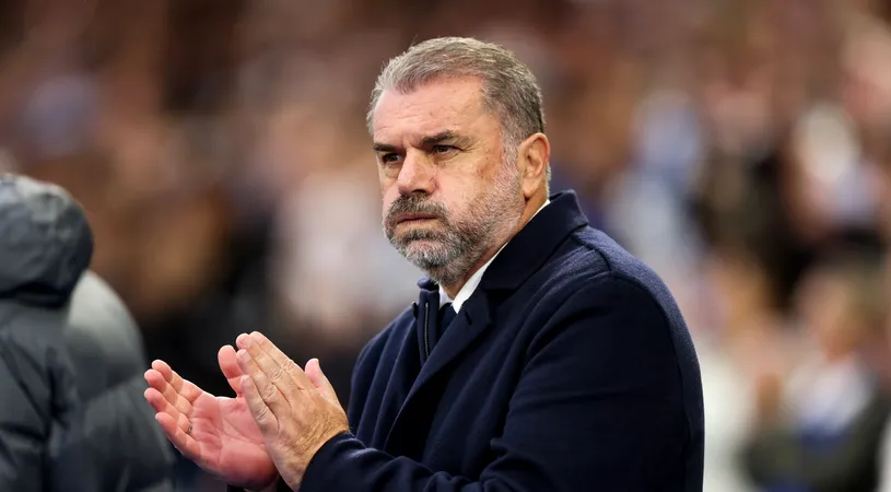 Ange Postecoglou s-a prăbușit emoțional, după ce l-a ținut rezervă tot meciul pe Radu Drăgușin și Tottenham a pierdut cu Brighton! „E cea mai dură înfrângere a mea”