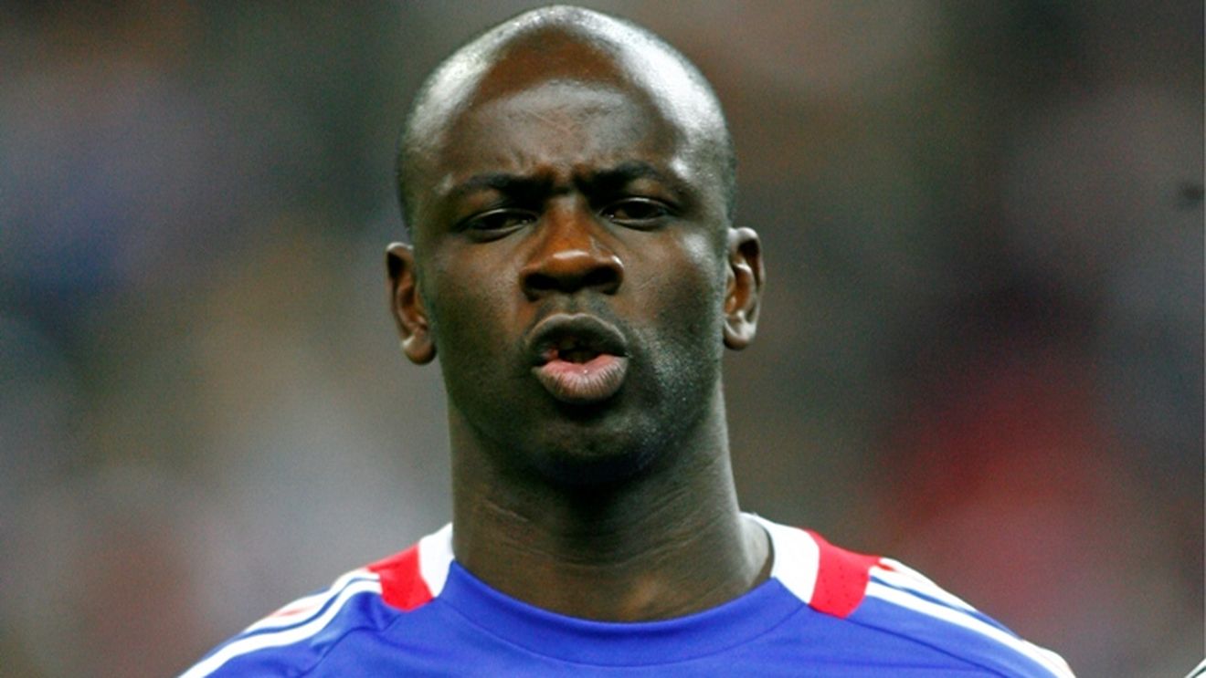 Thuram a "agățat ghetele în cui"