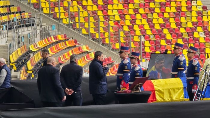 Câștigătorii Cupei Campionilor Europeni și-au luat adio de la Mircea Lucescu. Lăcătuș, Bumbescu și Iovan au reprezentat Steaua ’86 la Arena Națională
