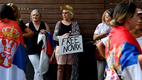 Revoltă în Serbia după ce Novak Djokovic a fost interzis în Australia. „Ieșiți în stradă! Totul este politic!”