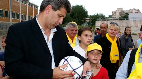 Primăria refuză să sprijine fotbalul din Hunedoara!