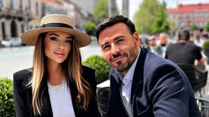 Iubita lui Adrian Cristea a rupt tăcerea despre relaţia cu fostul fotbalist: „Eu sunt mai vulcanică, dar ne iubim!” Avocata din Cluj, în ipostaze incendiare | GALERIE FOTO