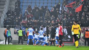 "E momentul! Nu are voie să scape măcar unul!". Antrenorul care s-a bucurat de victoria Craiovei cu Dinamo spune că CS U poate lua trofeele puse în joc în 2018