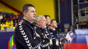 Cine are dreptate: Pera sau Din? Conflict deschis între selecționer și șeful FR Handbal, se poate ajunge chiar la tribunal. EXCLUSIV