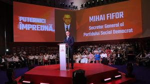 Mihai Fifor: 'Astăzi încetează mandatul meu interimar la Ministerul Afacerilor Interne. Am încercat să-mi fac datoria în mod responsabil'