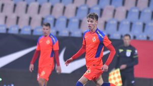 Gigi Becali va sparge toate recordurile din România cu transferul lui Octavian Popescu! Legenda Stelei anunță că fotbalistul FCSB va fi vândut pe o sumă istorică. „Preț mai bun decât a scos pe Dennis Man!”