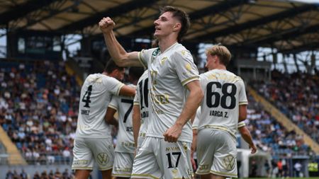 N-a fost bun pentru Gică Hagi, dar face show la maghiari: Corbu a marcat pentru Ferencvaros!