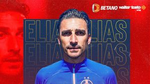 OFICIAL | FCSB are un nou antrenor principal! „Clubul nostru îi urează bun venit!”