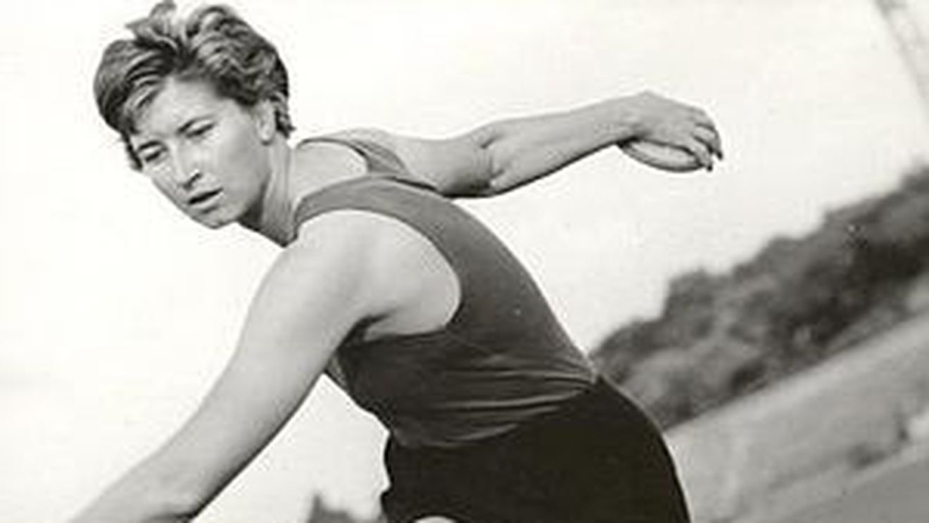 Lia Manoliu, o doamnă de poveste