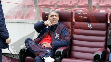 "Înaintea golului a fost fault la portar!** Bud trebuia eliminat!"