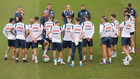 Fotbalist din lotul lui Mircea Lucescu, pus la 6 ani să facă nonstop „scărițe” de antrenorul care i-a fost asistent lui Reghecampf 18 luni la Abu Dhabi: „Era înalt și lent”. EXCLUSIV