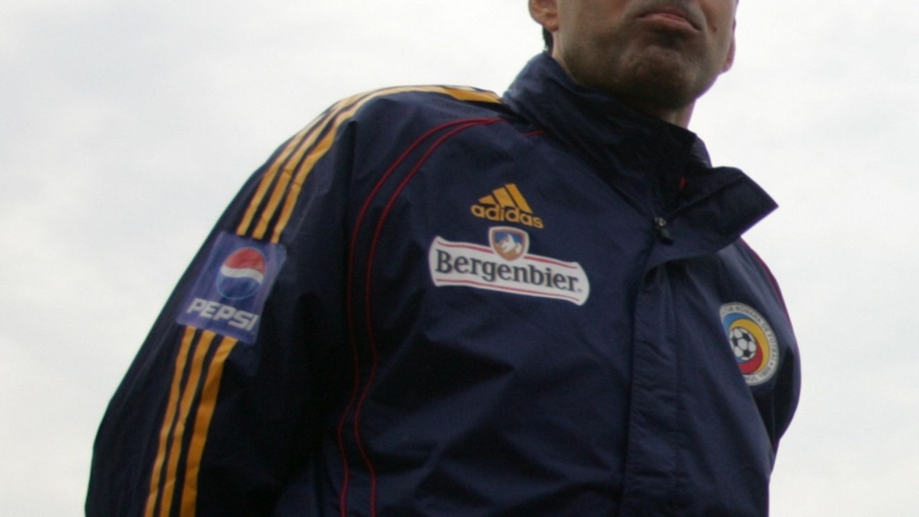 "Dacă Dorinel joacă bine la Steaua, îl iau la națională"