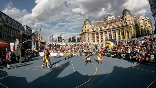 Weekend de foc la Universitate: regii 3x3-ului vin la Raiffeisen Bank Bucharest Challenger. Virgil Stănescu intră pe teren cu legendele baschetului românesc și se luptă în grupe cu spectaculosul #1 Dusan 