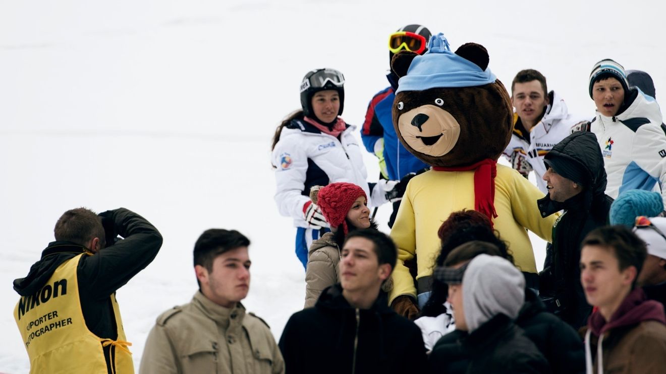 (P) Prima competitie olimpica din Romania este fotografiata cu Nikon