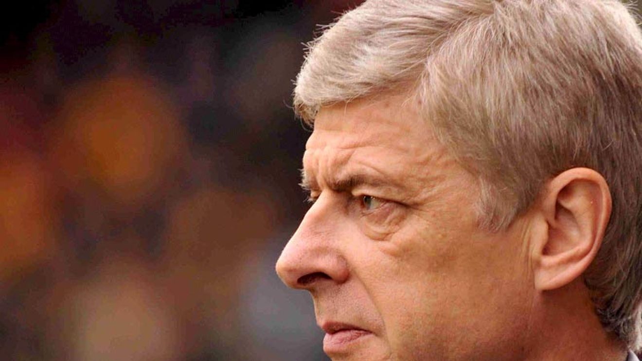 Arsene Wenger: "Am sedus-o doar pe mama lui Cristiano"