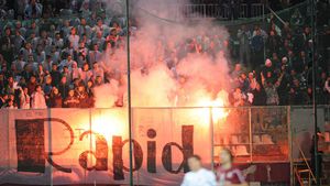 Va fi nebunie la meciul cu Steaua!** Câte bilete au cumpărat rapidiștii până acum pentru derby