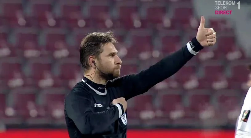 FOTO | Alexandru Tudor și-a mustrat unul dintre asistenți în timpul meciului CFR Cluj - Astra: 