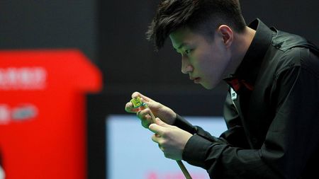 "El este urmașul lui Ronnie O'Sullivan". Un chinez de 19 ani a cucerit lumea snookerului