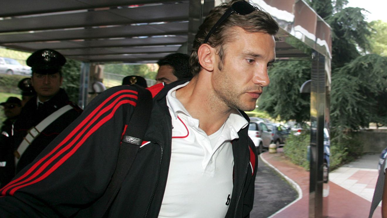 Fenerbahce îl vrea pe Shevchenko**